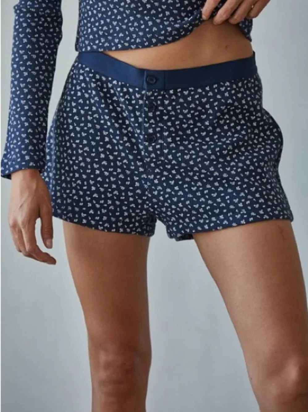 Boutique Navy Floral Printed Cotton Sleep Shorts NWOT - Picture 1 of 4